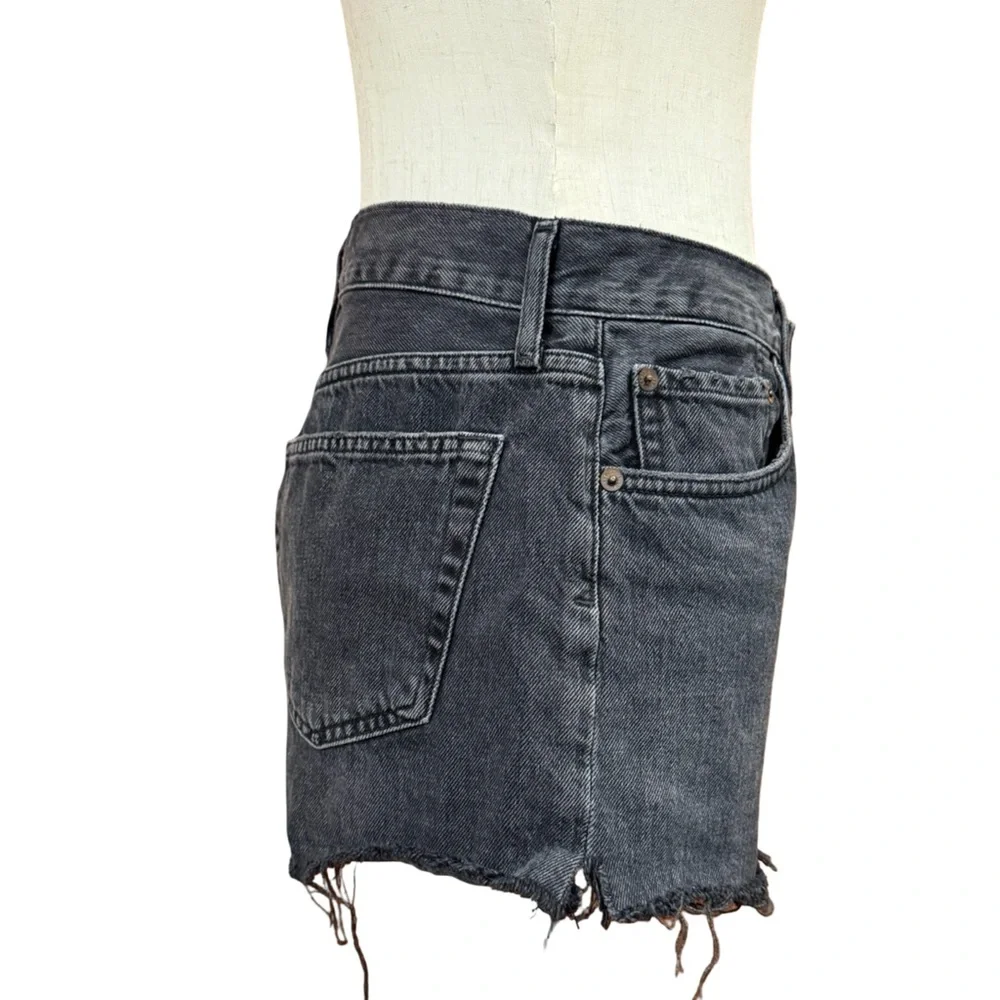 Agolde Parker Cut Off Jean Short In Crash Size 26 - Picture 3 of 9